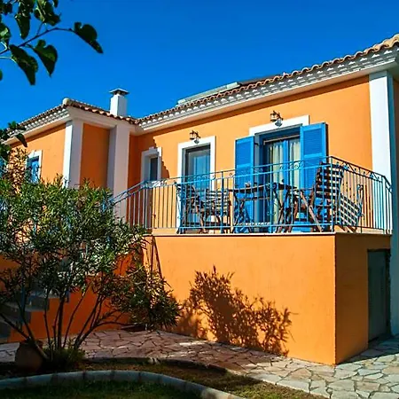 Leventis 3*